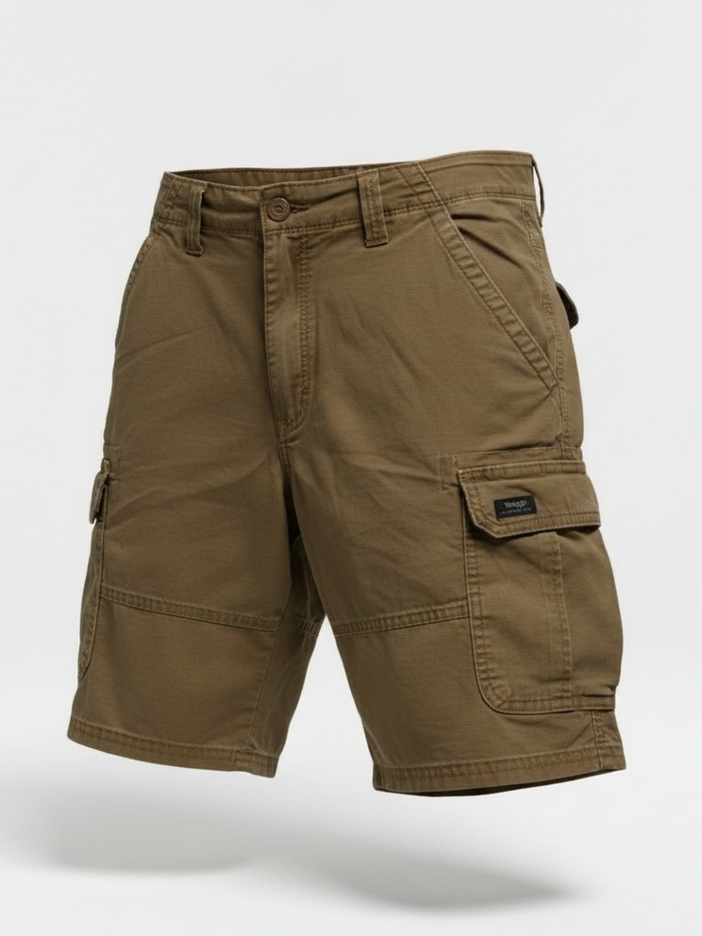 Wrangler Relaxed Fit Men's Cargo Shorts in Olive Green